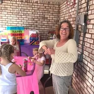 Meet your Posher, Beth